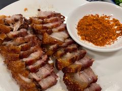 脆皮猪肉-仁和人家