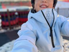 -华彬猛犸滑雪场