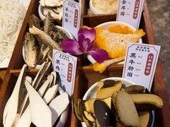 -食全酒美·野生菌腊排骨餐厅(木府店)