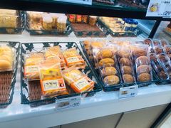 -华荣西饼屋(永护店)