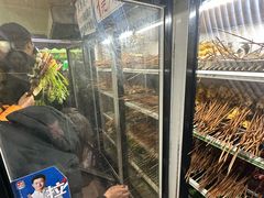 -哈海英麻辣烫(中华西路步行街店)