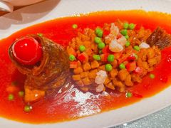 -新天明砂锅鱼头煲