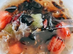 冰爽四果汤-黄小姐冰爽四果汤