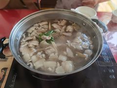 -香猪美食(洛香店)