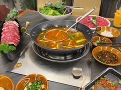 -贵厨酸汤牛肉(花果园国际中心店)