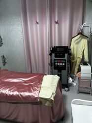 -赢韵美甲美睫瑞士净斑中心