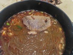 -牵人麻辣粉(粉巷店)