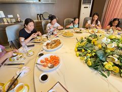 -鹏城人家海鲜酒家·23年老字号(较场尾店)