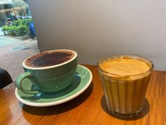 -Line 咖啡(石厦花园店)