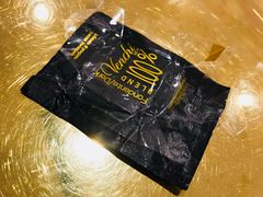 -VENCHI 闻绮(北京国贸商城店)