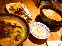 -蒙自源过桥米线(红谷滩万达店)