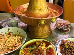 -浩海火燒雲傣家菜(芮欧百货店)