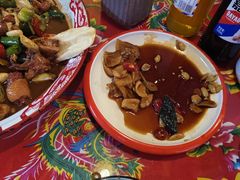 -闯关东东北农家菜(崂山石老人店)