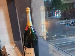 -斯普汇生蚝牛排馆(中骏世界城店)