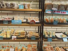 面包甜点陈列柜-罗莎蛋糕(麓谷店)