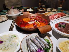 -墨居上隐·院子里火锅(峨眉店)