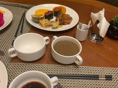 -源·咖啡自助餐厅·海鲜·烧烤·三文鱼(海口华彩洲际酒店)