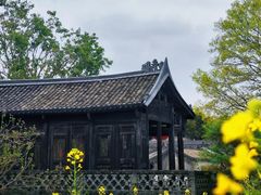-龙华寺