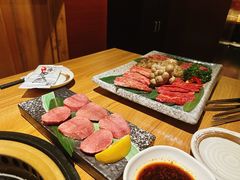 -炼火烤肉店