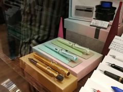 -诚品(信义店)