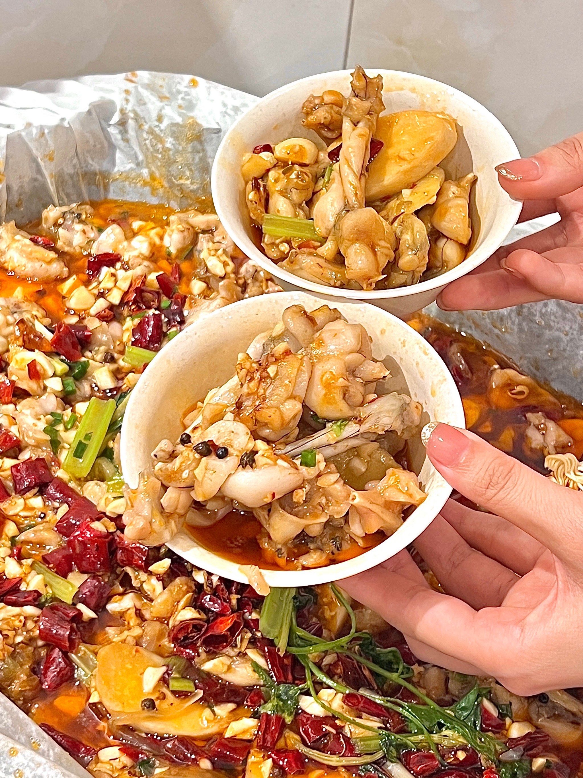 在晋江!jujuju香纸包田鸡都给我去吃