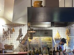 -羽深肉铺 Steak & Wine