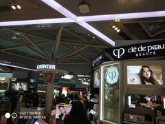 -日上免税店(三径路t3店)