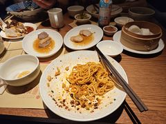 -荣家黄鱼面(前滩太古里店)