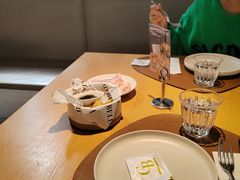 -俏贝拉(裕后街店)