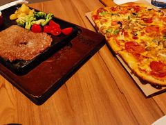 -必胜客(城西银泰店)