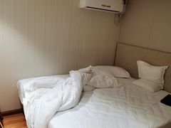 -乐途酒店·优选(鼓楼地铁站店)