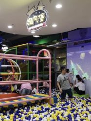 -菲菲羊乐园(临平银泰城店)