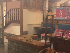 -挂旗柴锅鸡(蚌山区嘉年华店)