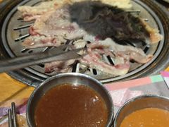 -老炉家木炭烤肉(长江国际店)