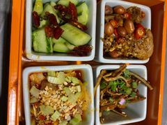 -吃城都·鱼蛙火锅(西玉龙街店)