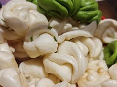 -山河屯铁锅炖(哈西站店)