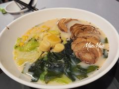 -彗星餐厅(香港迪士尼乐园)