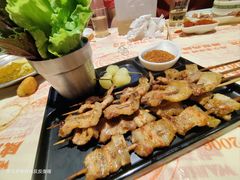 -威记烧嘢·南宁烧烤·超级生牛(绿地店)