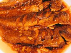 啤酒焖黄花鱼-枫林饺子