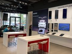 -TESLA 特斯拉(上海太古汇体验店)