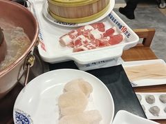 -楼外楼大刀肉传统火锅居(幸福街店)