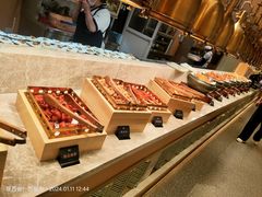 -梨花甄选自助烤肉(小寨原力场店)