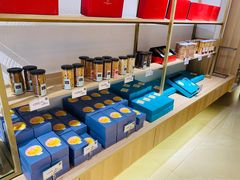 -顶东面包花园·生日蛋糕(世博店)