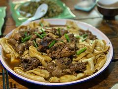 土鸡焖饼-沙洲胡杨焖饼