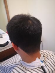 -理昂男士理发店 Barber shop