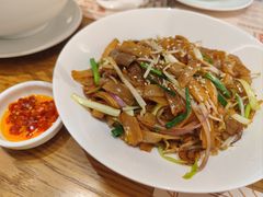 -顺风汤馆·广府粤菜(江宸天街店)