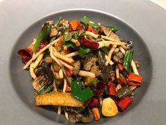 -半山腰·云南菜(侨福芳草地店)