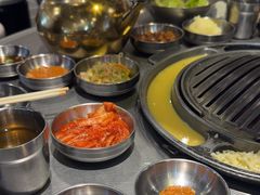 -GOGIYA·咕叽吖韩国传统烤肉店(东方新天地店)
