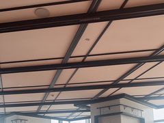 -瑰丽酒店·海吧·天际下午茶·现场DJ·天台酒吧