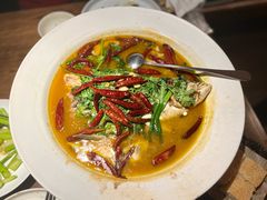 山茶油丹江大鱼头-清水亭湖北菜(大屯DT51店)